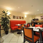 Hôtel Eiffel Saint Charles 