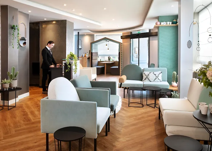 Hôtel Eiffel Saint Charles